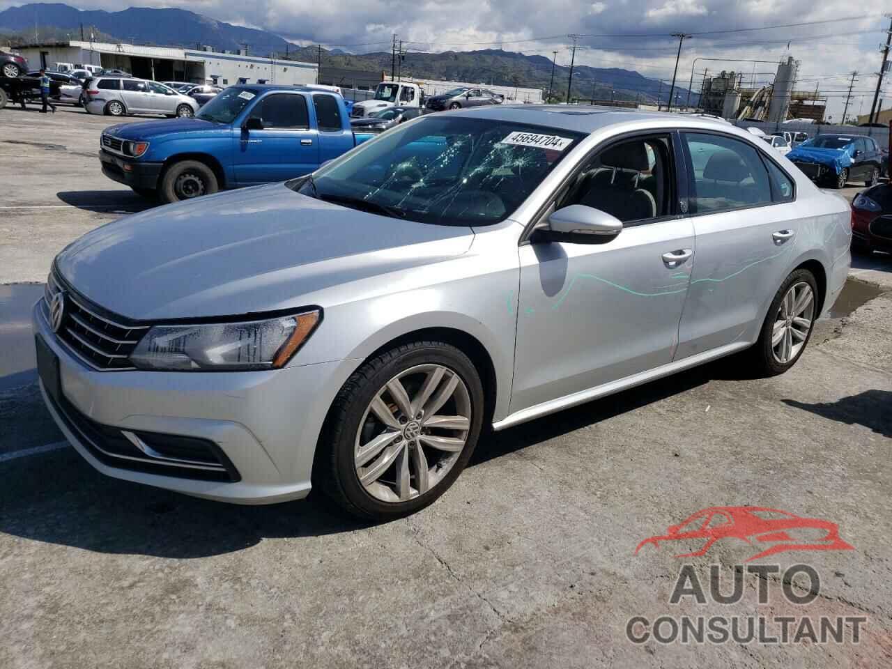 VOLKSWAGEN PASSAT 2019 - 1VWLA7A30KC009470