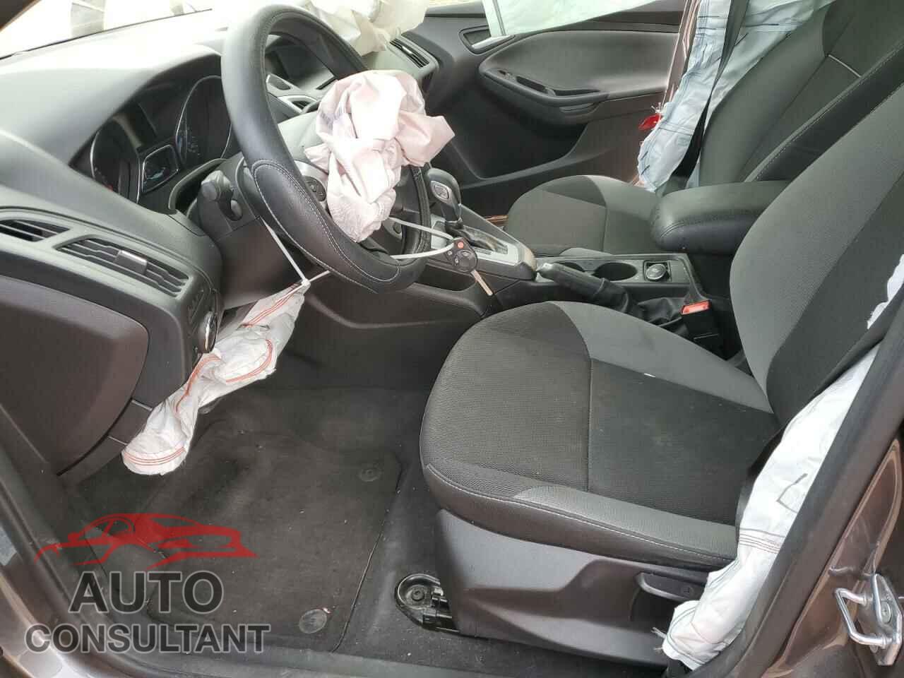 FORD FOCUS 2014 - 1FADP3F25EL442517