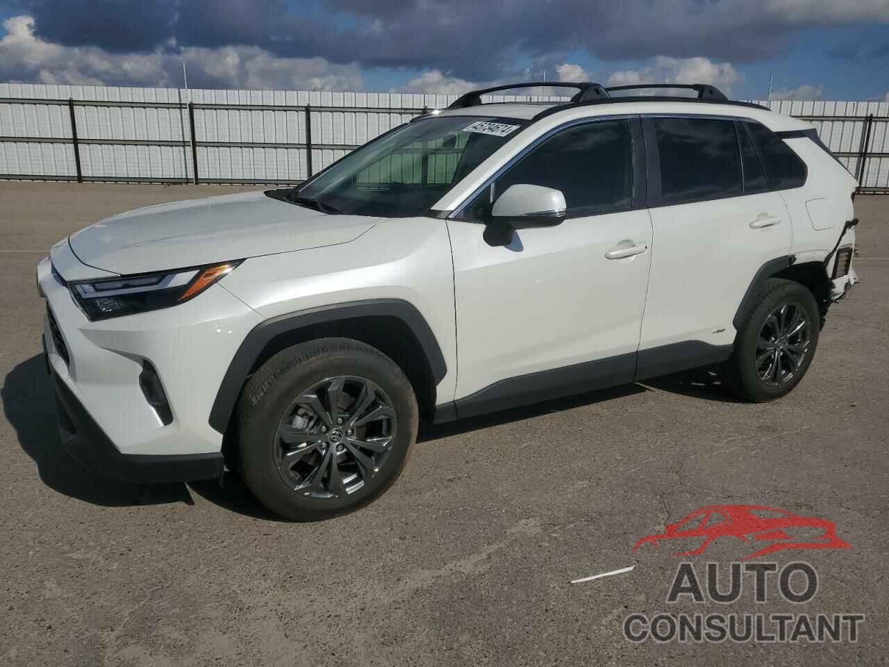 TOYOTA RAV4 2022 - JTMB6RFV5ND528261