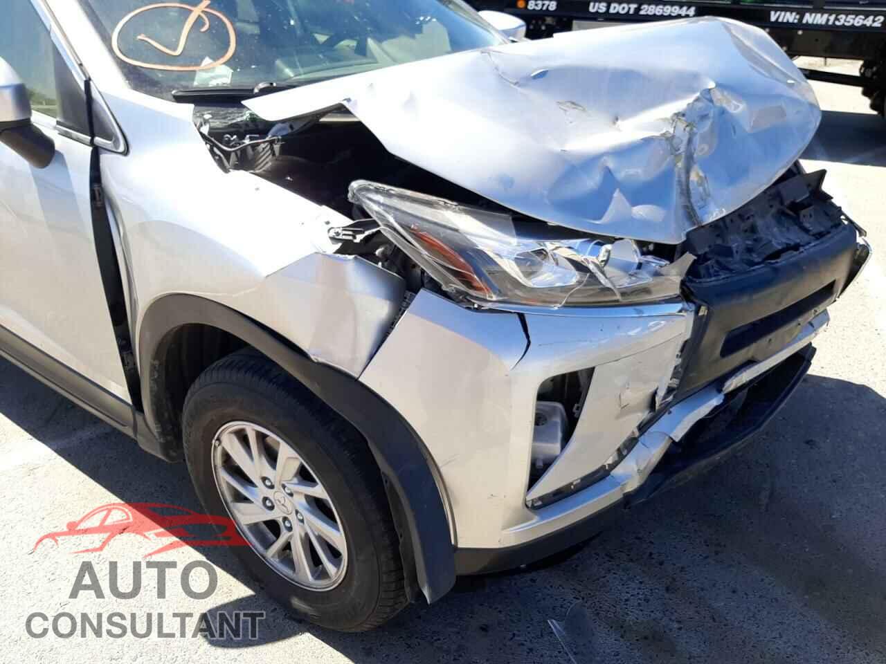 MITSUBISHI ECLIPSE 2019 - JA4AT3AA5KZ032018
