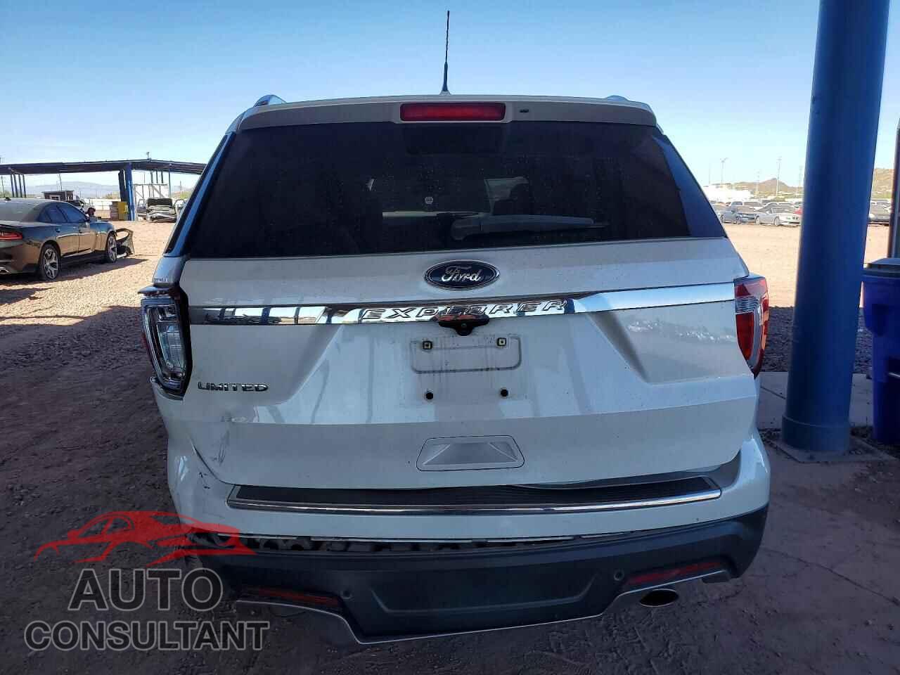 FORD EXPLORER 2018 - 1FM5K7F87JGB32036