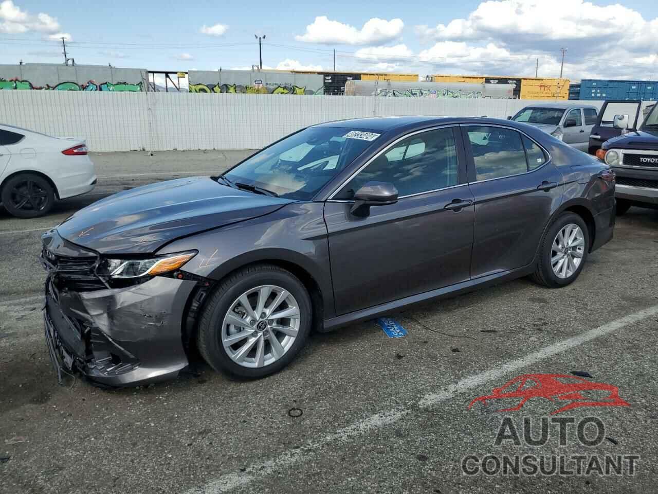 TOYOTA CAMRY 2024 - 4T1C11AK1RU900858