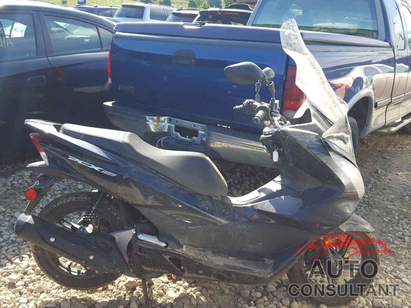 HONDA PCX 150 2017 - RLHKF1807HY201327
