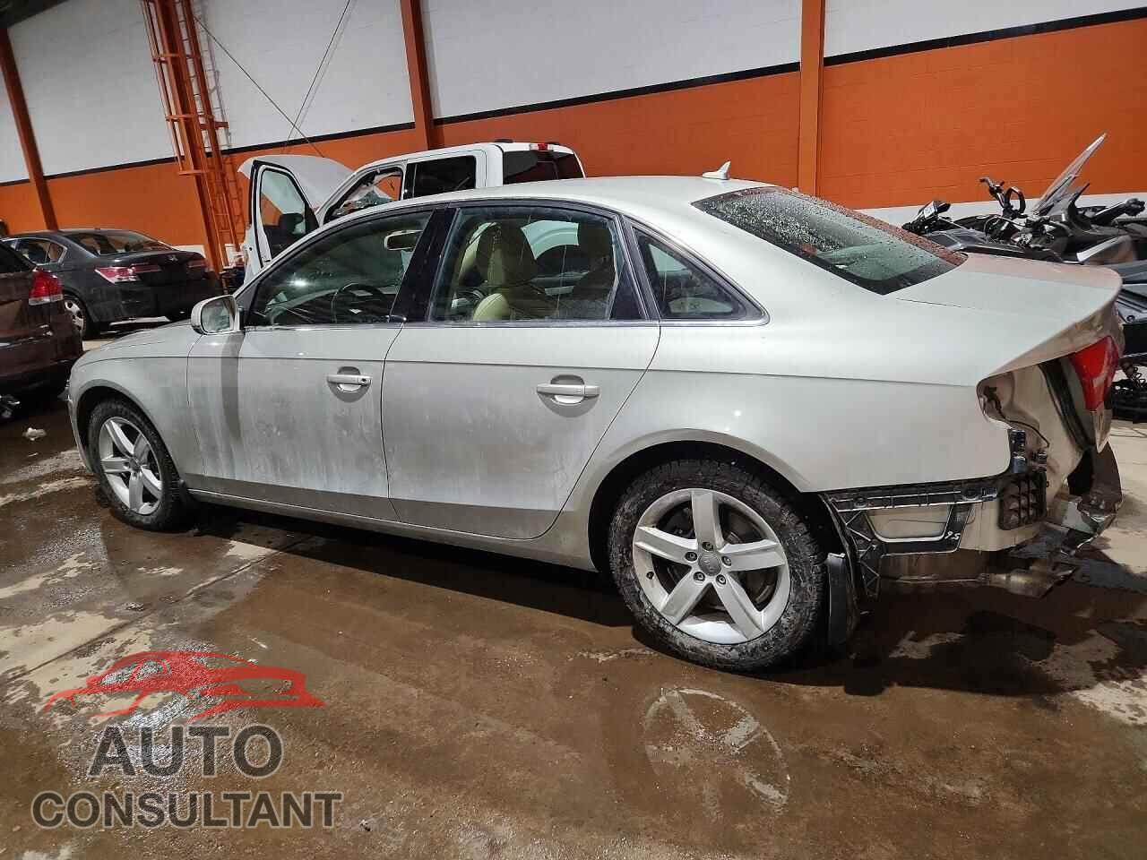 AUDI A4 2013 - WAUFFCFL5DN030130