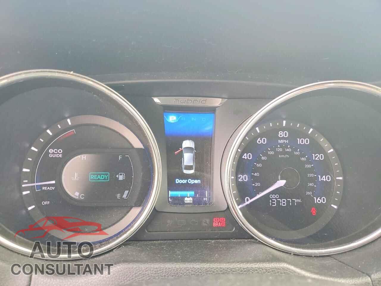HYUNDAI SONATA 2013 - KMHEC4A41DA088672