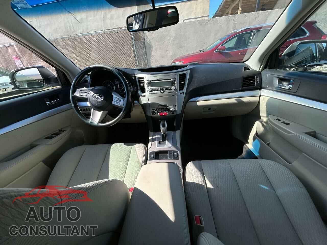SUBARU OUTBACK 2011 - 4S4BRBCC8B3319787