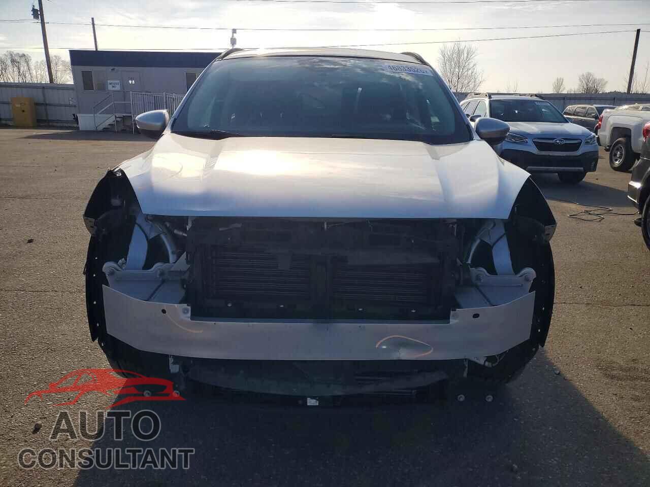 FORD ESCAPE 2020 - 1FMCU9J97LUA59333