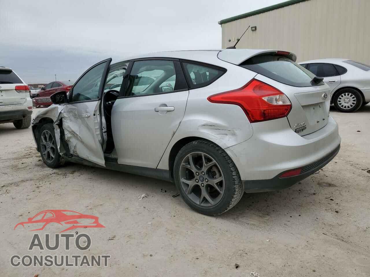 FORD FOCUS 2014 - 1FADP3K21EL427955