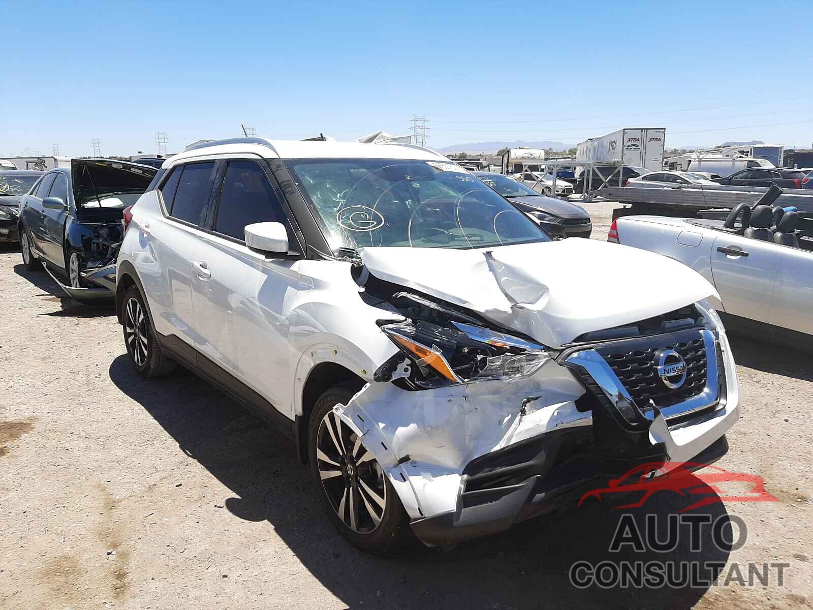 NISSAN KICKS 2019 - 3N1CP5CU6KL569397