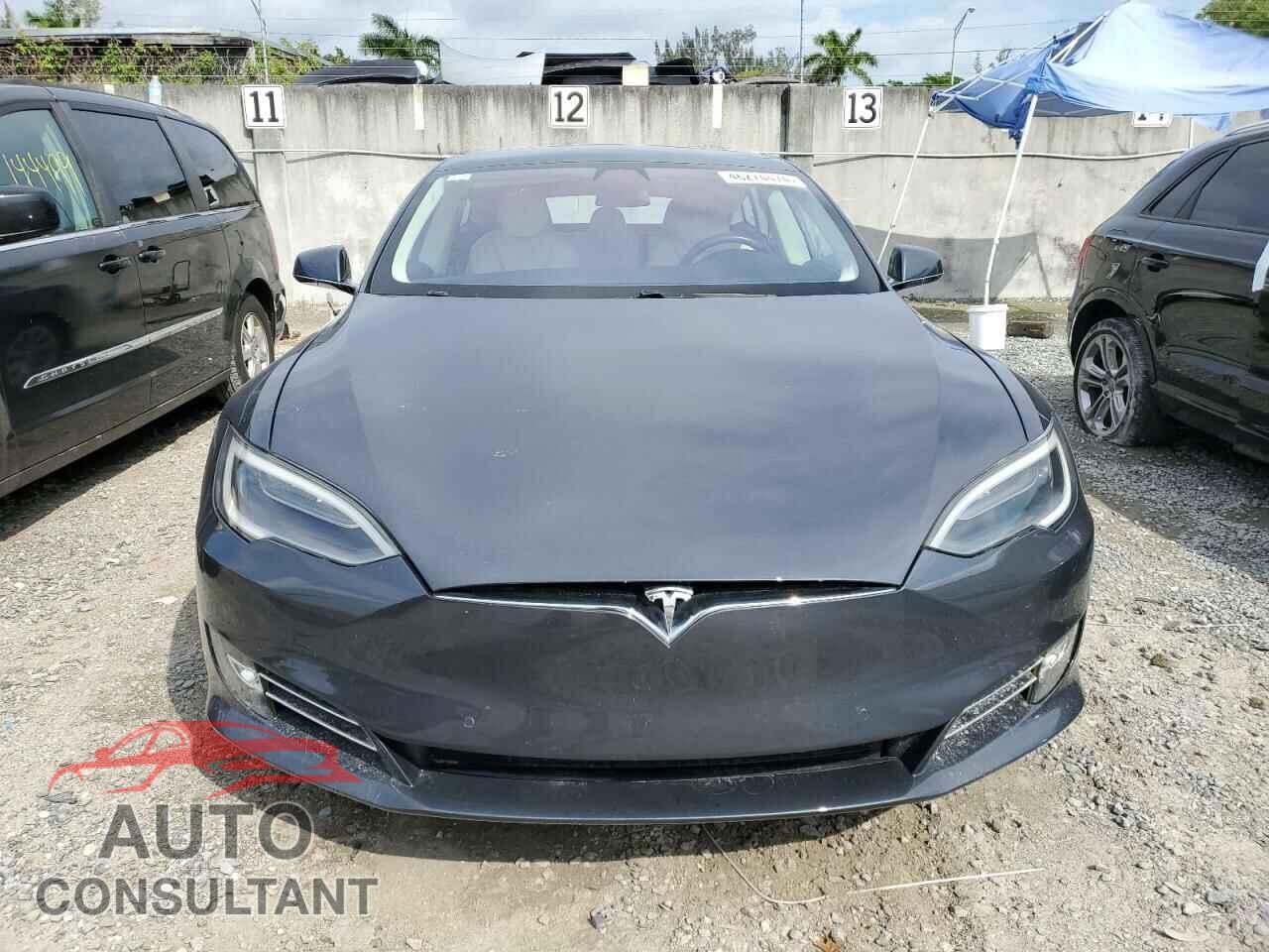 TESLA MODEL S 2017 - 5YJSA1E24HF229199