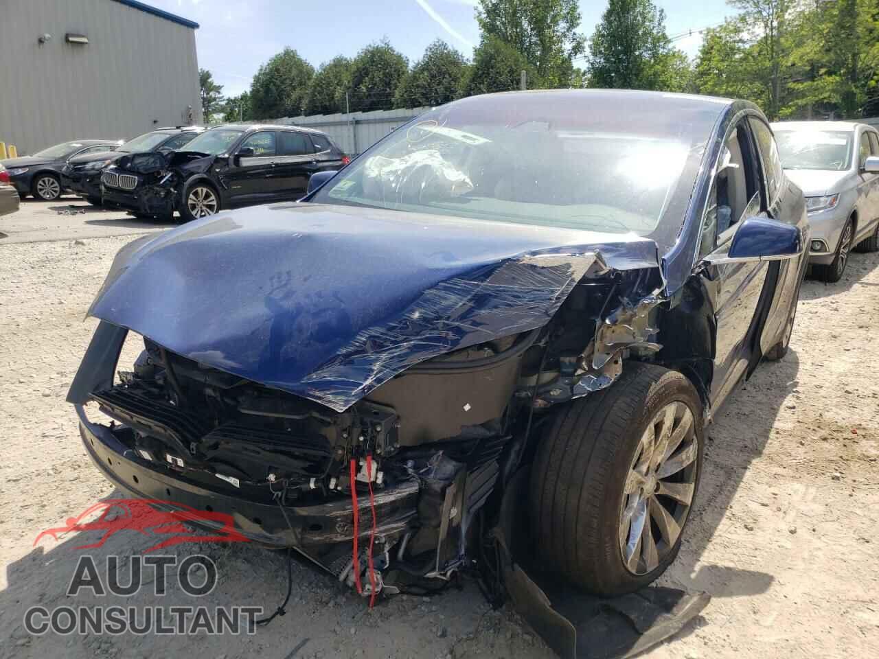 TESLA MODEL X 2019 - 5YJXCAE21KF182964