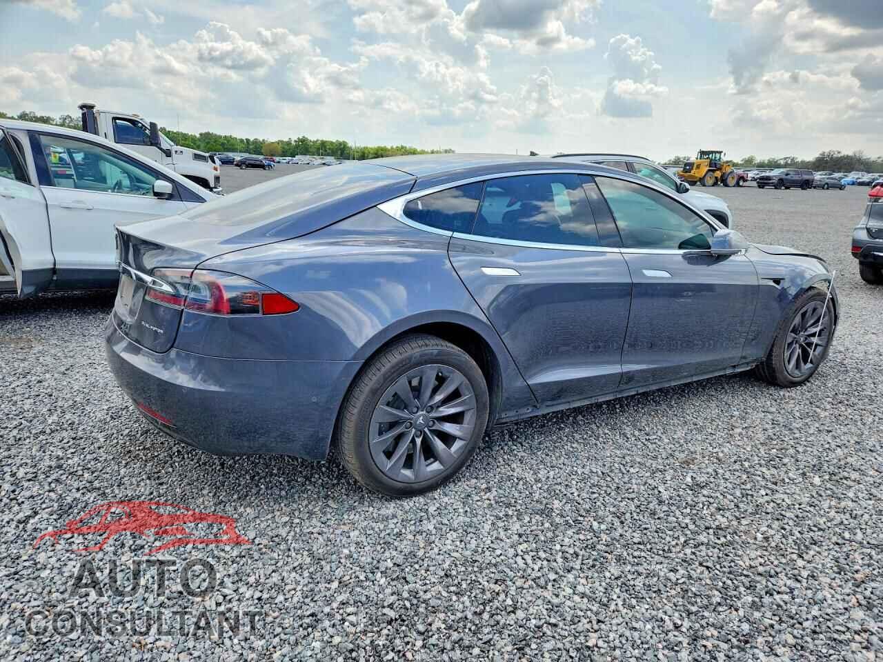 TESLA MODEL S 2019 - 5YJSA1E26KF347228