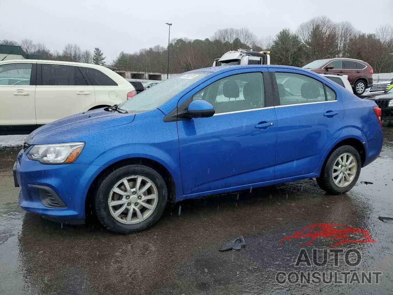 CHEVROLET SONIC 2018 - 1G1JD5SH1J4114830