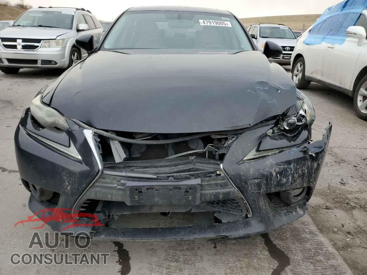 LEXUS IS 2014 - JTHCE1D26E5000531