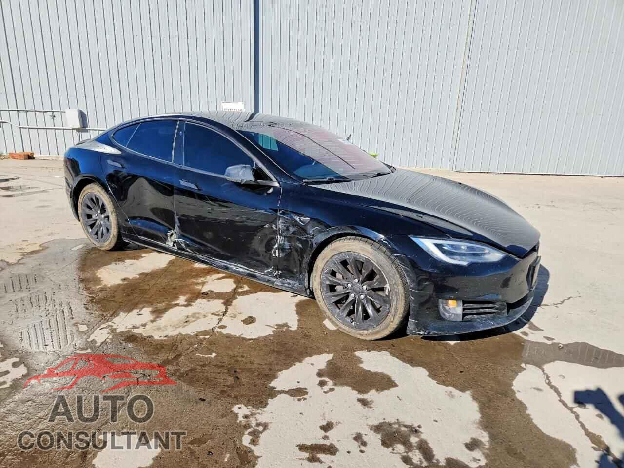 TESLA MODEL S 2018 - 5YJSA1E26JF294013