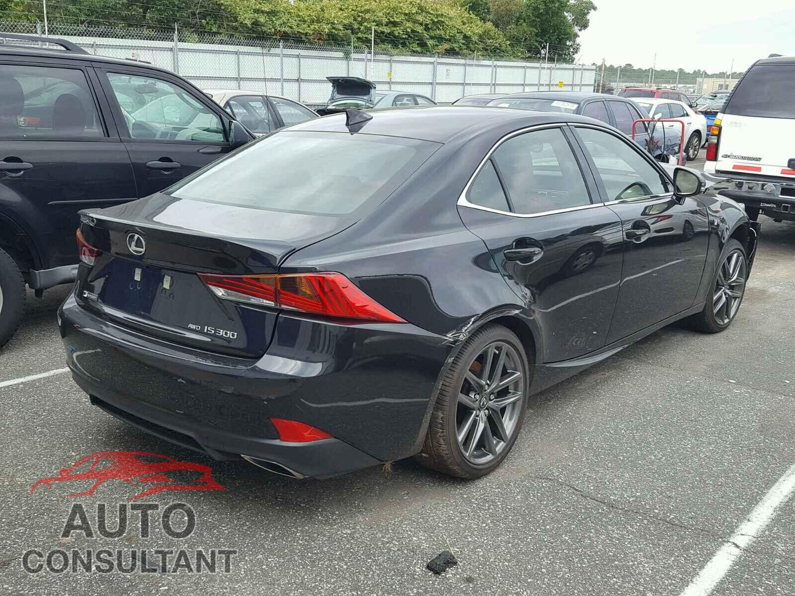 LEXUS IS 2018 - JTHC81D24J5031701