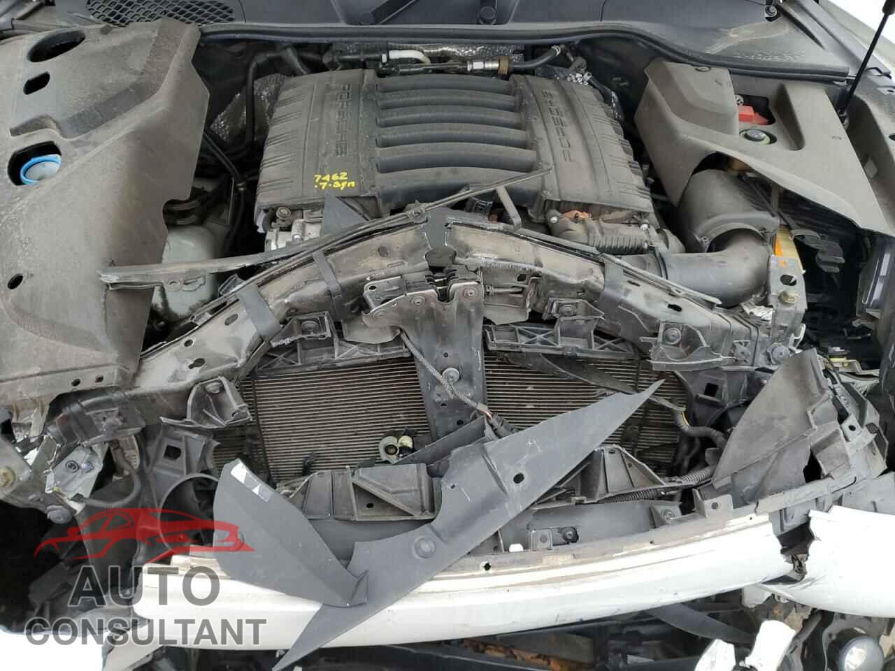 PORSCHE CAYENNE 2018 - WP1AA2A2XJKA05787