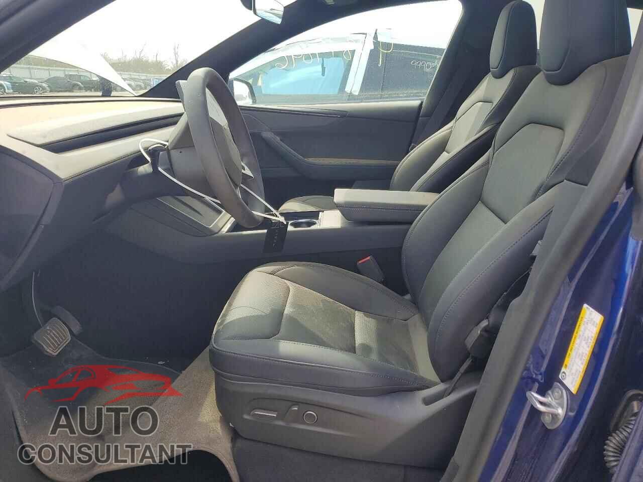 TESLA MODEL Y 2026 - 7SAYGDEE6TF603229