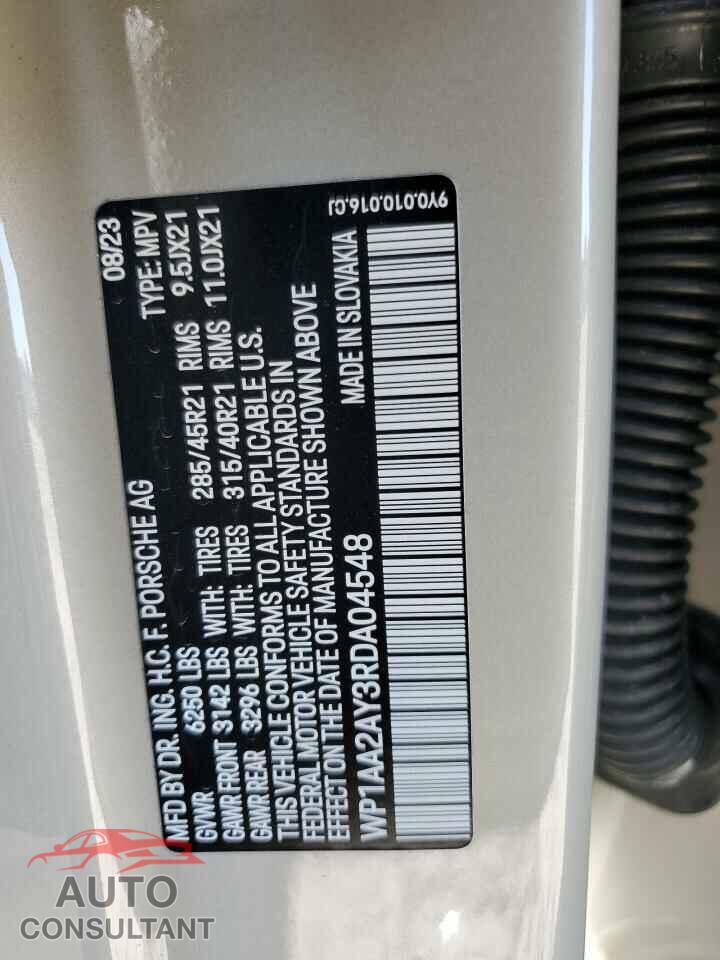 PORSCHE CAYENNE 2024 - WP1AA2AY3RDA04548