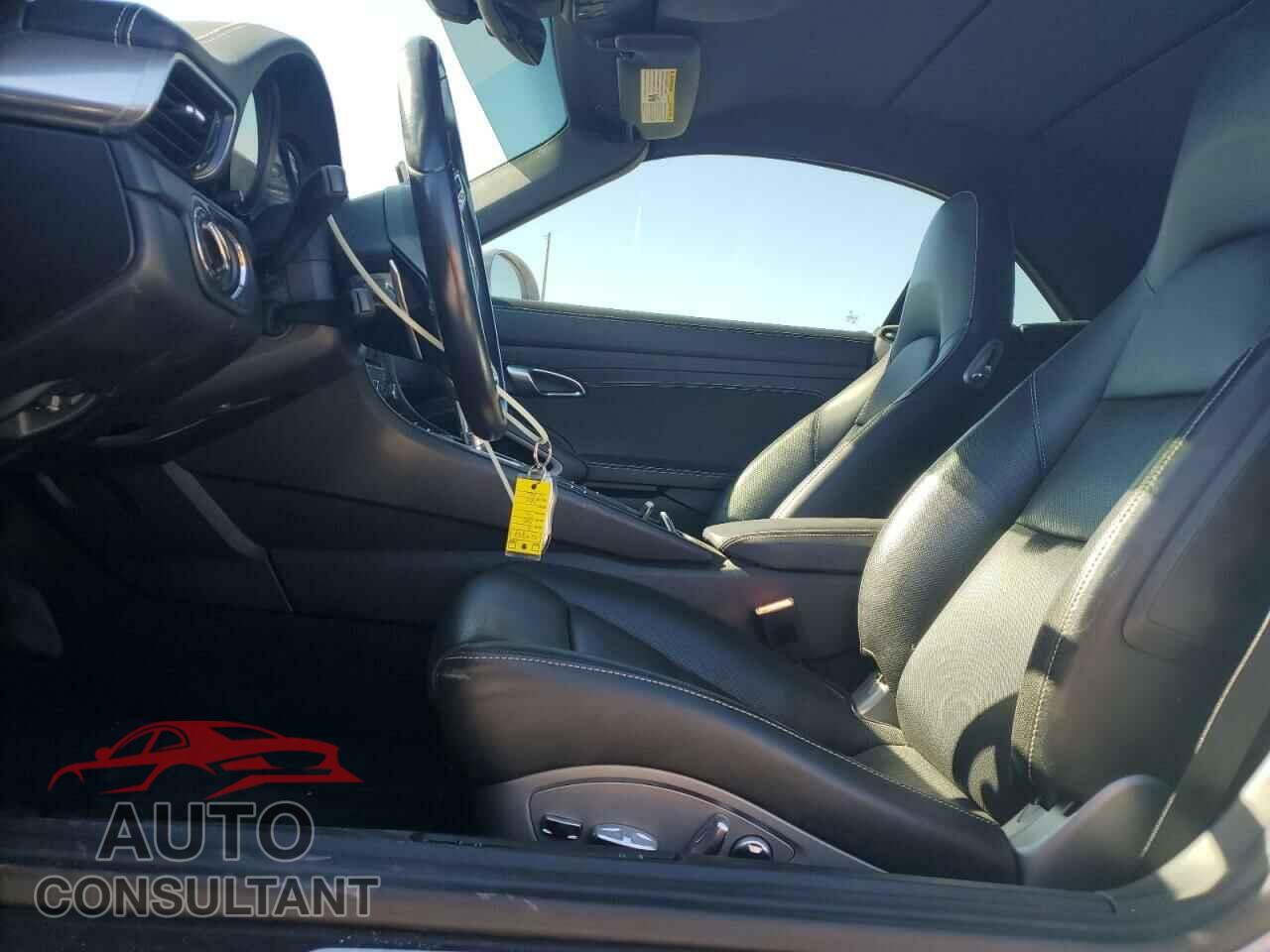 PORSCHE 911 2018 - WP0CB2A99JS147553