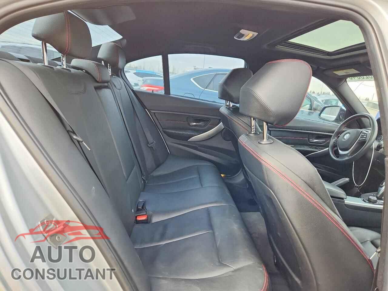 BMW 3 SERIES 2013 - WBA3B3C52DF537694