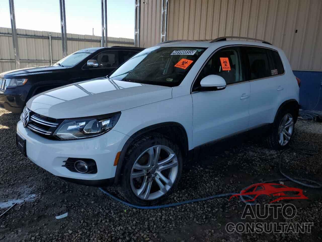 VOLKSWAGEN TIGUAN 2016 - WVGBV7AX4GW600148
