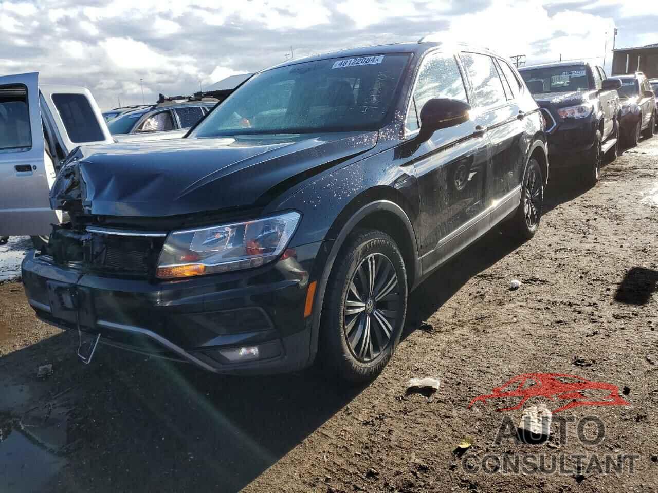 VOLKSWAGEN TIGUAN 2018 - 3VV2B7AX8JM098427