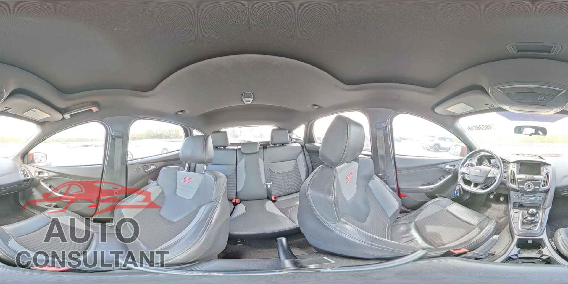 FORD FOCUS 2017 - 1FADP3L93HL294034