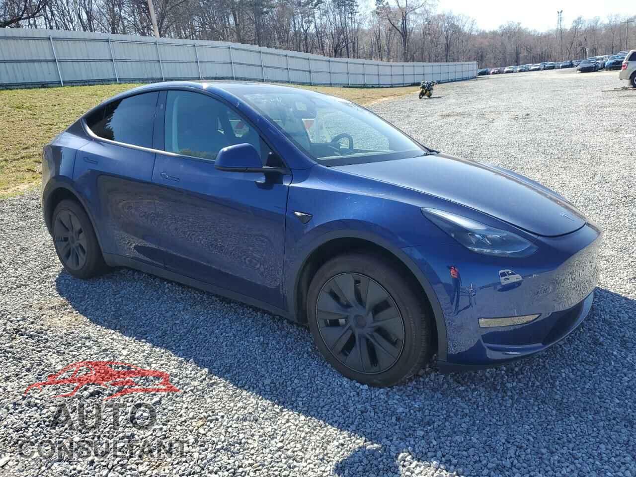 TESLA MODEL Y 2024 - 7SAYGDEE2RA295983
