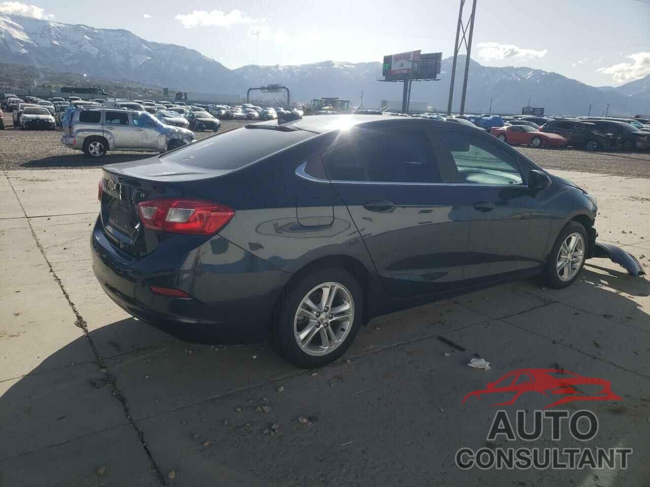 CHEVROLET CRUZE 2017 - 1G1BE5SM3H7264803