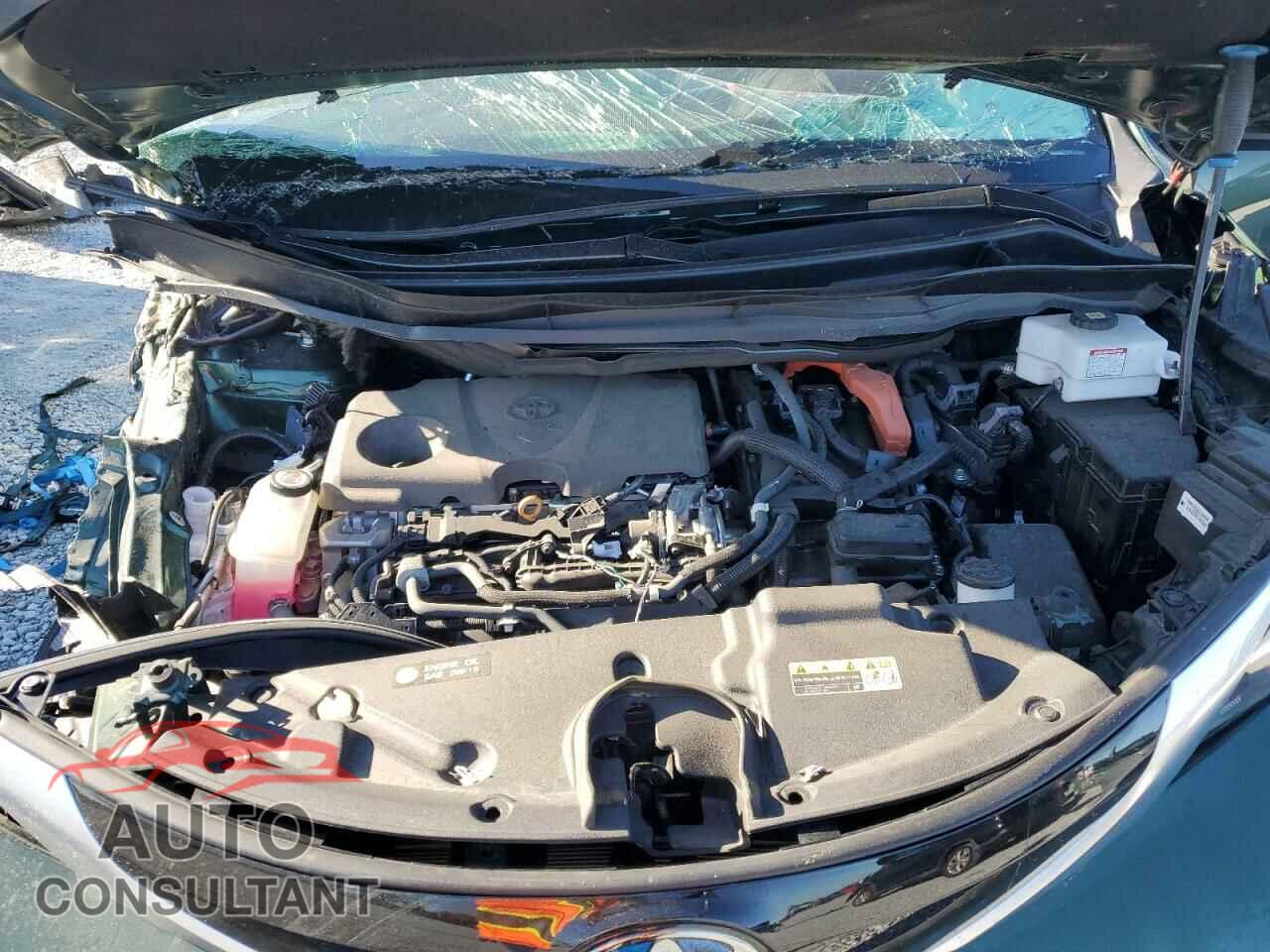 TOYOTA SIENNA 2021 - 5TDESKFC3MS009727