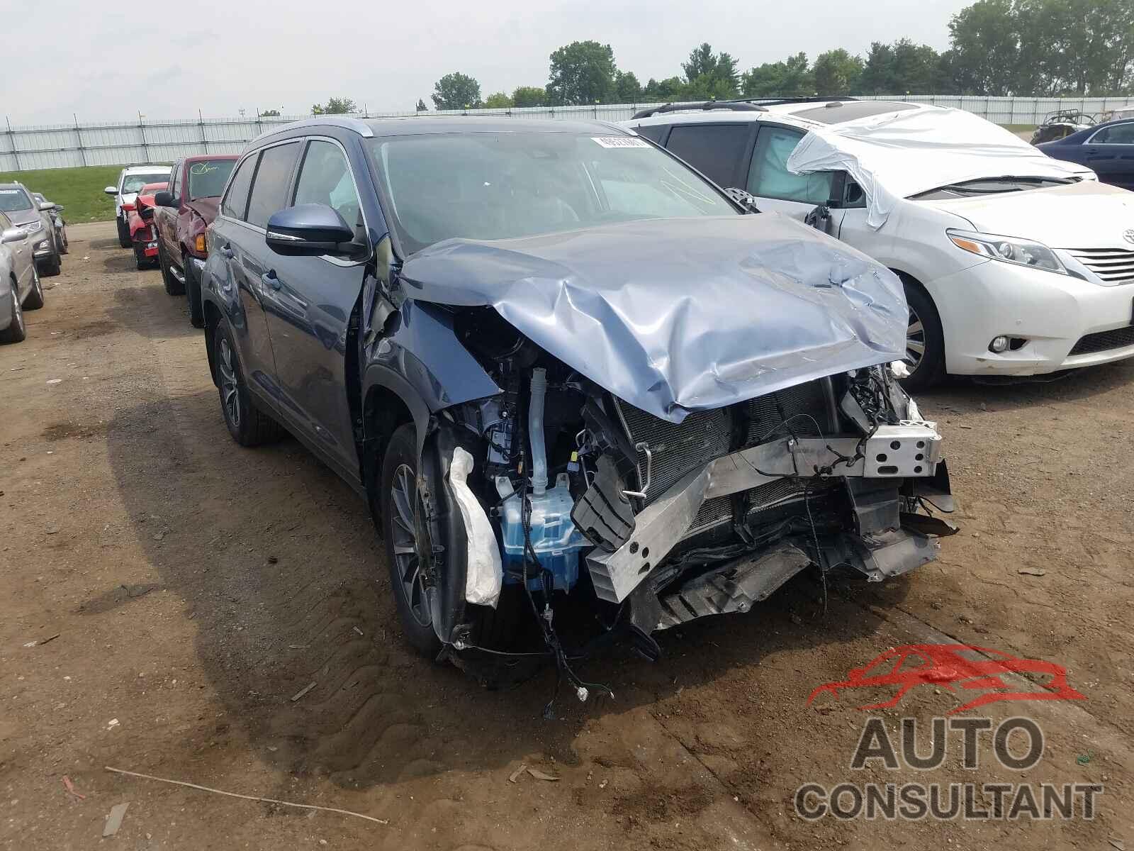 TOYOTA HIGHLANDER 2019 - 5TDJZRFH9KS720991