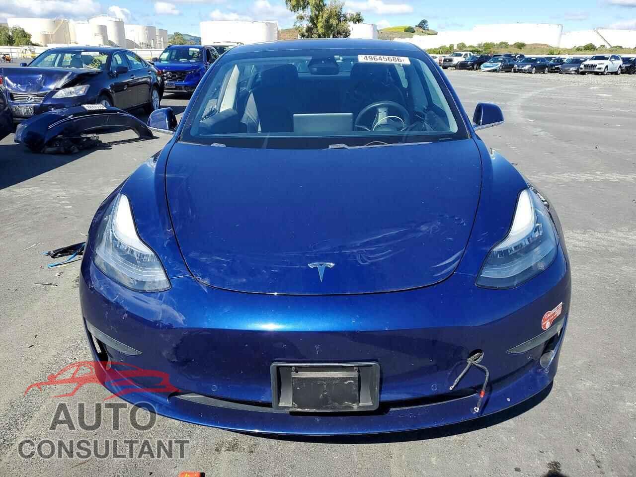 TESLA MODEL 3 2018 - 5YJ3E1EA0JF102231