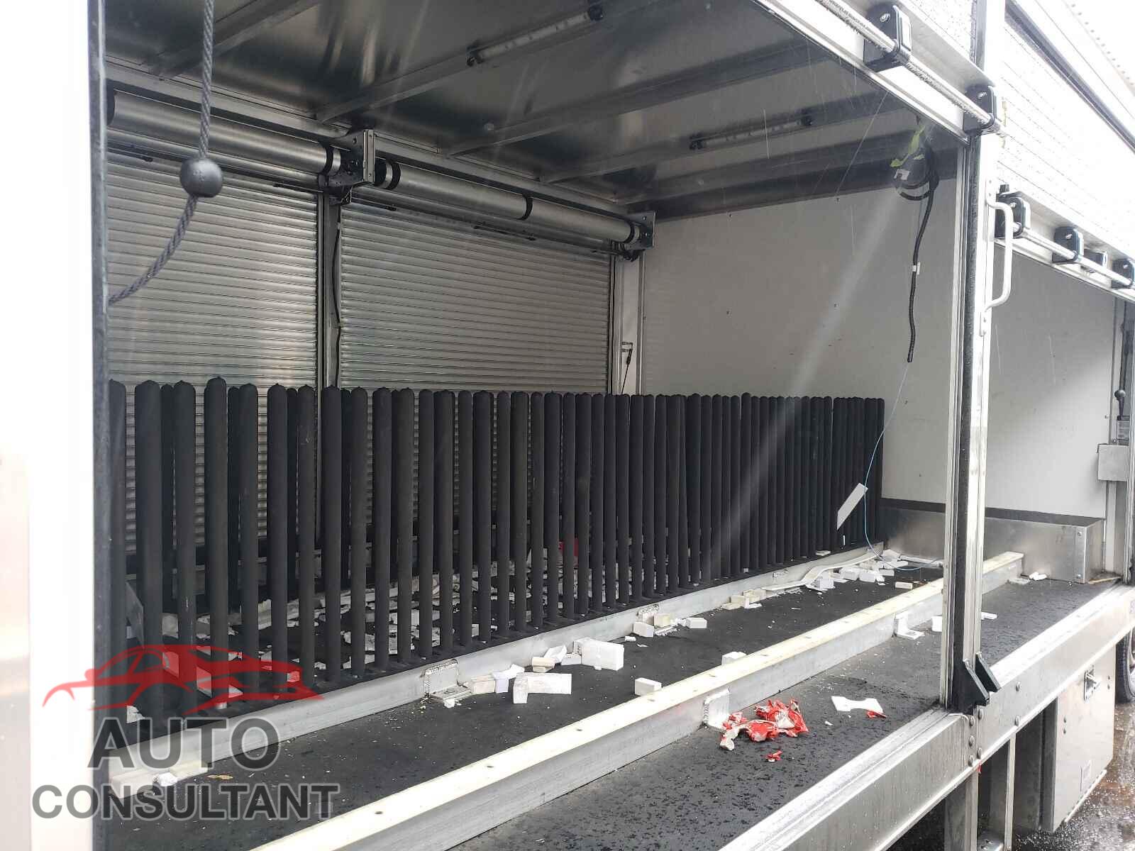 FORD TRANSIT CO 2018 - 1FDYR7ZM3JKB10971