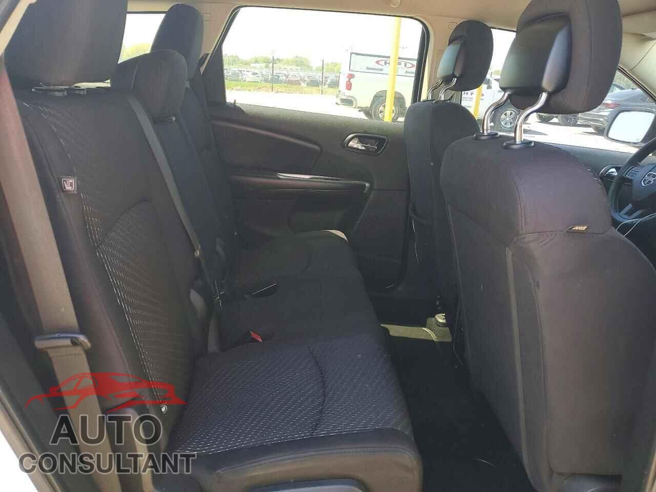 DODGE JOURNEY 2014 - 3C4PDCBB7ET121881
