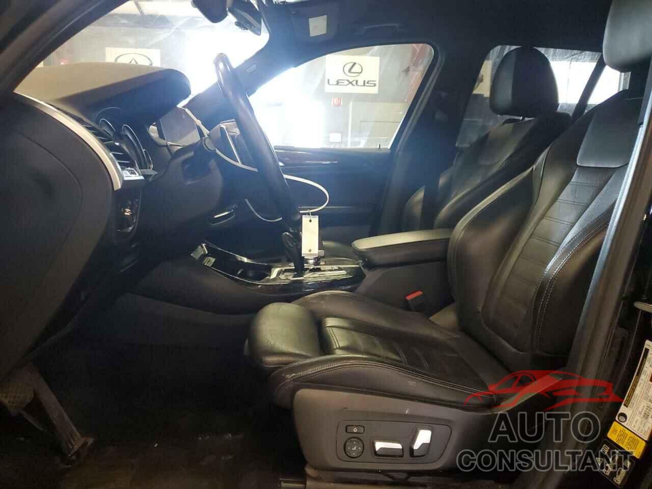 BMW X3 2018 - 5UXTR9C54JLD71789