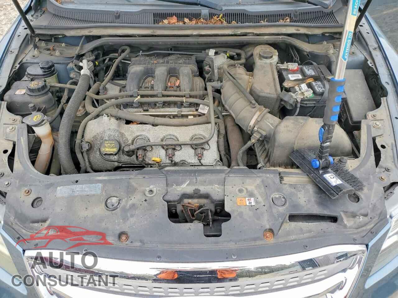 FORD TAURUS 2010 - 1FAHP2JWXAG164819