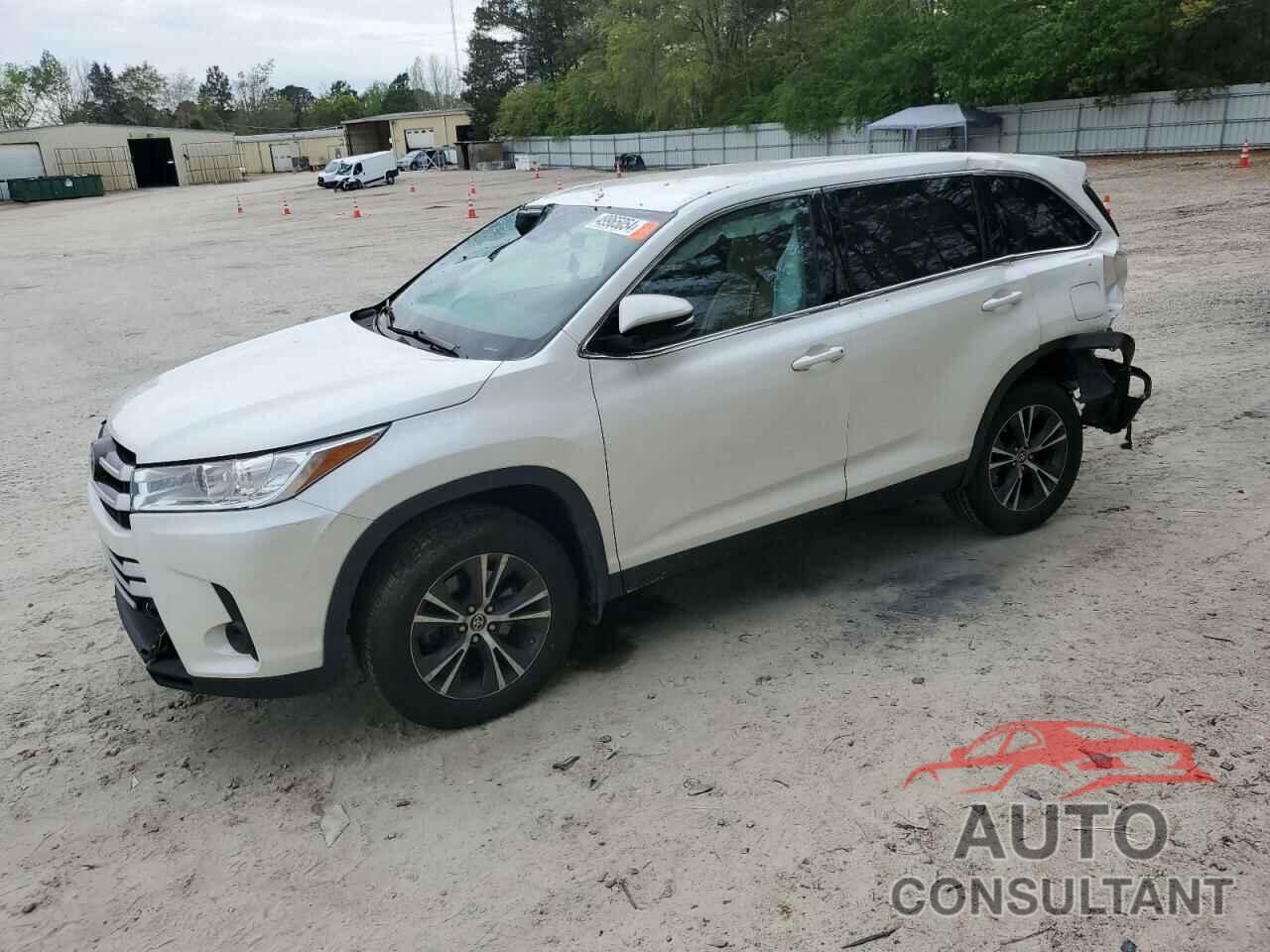 TOYOTA HIGHLANDER 2019 - 5TDBZRFH1KS744691