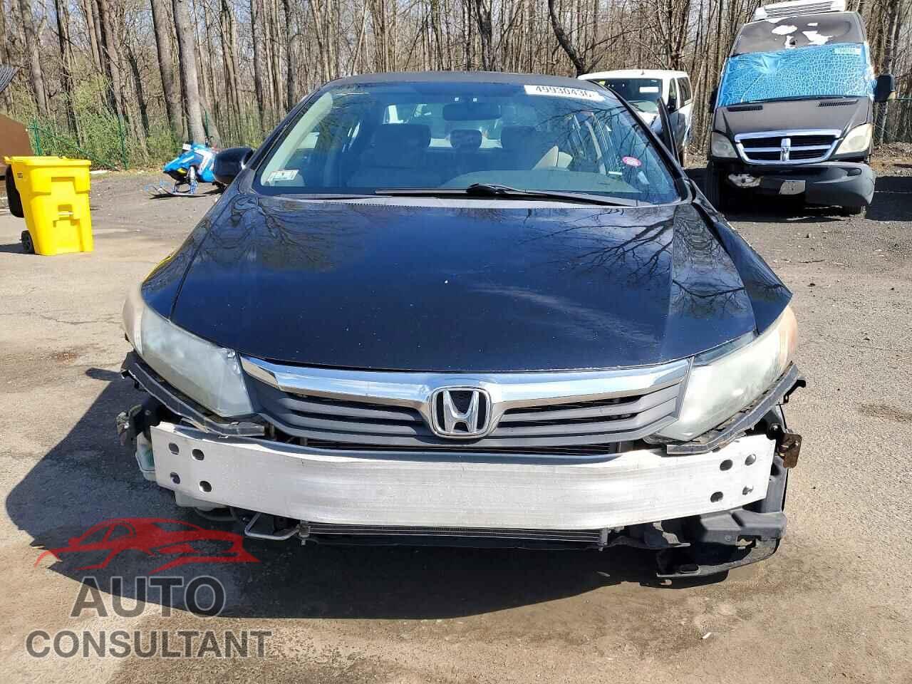 HONDA CIVIC 2012 - 2HGFB2F59CH583379