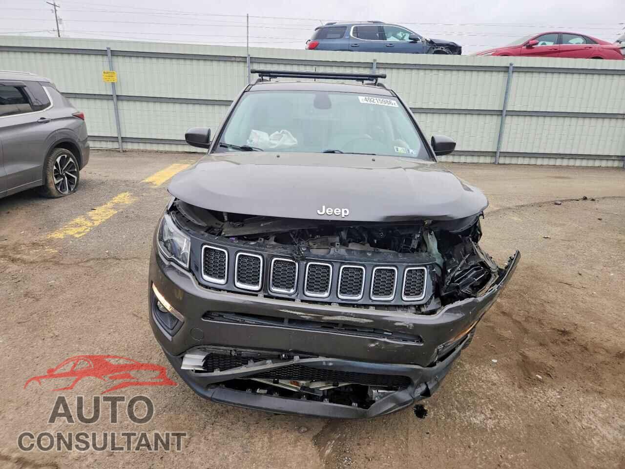 JEEP COMPASS 2018 - 3C4NJDBB2JT480247