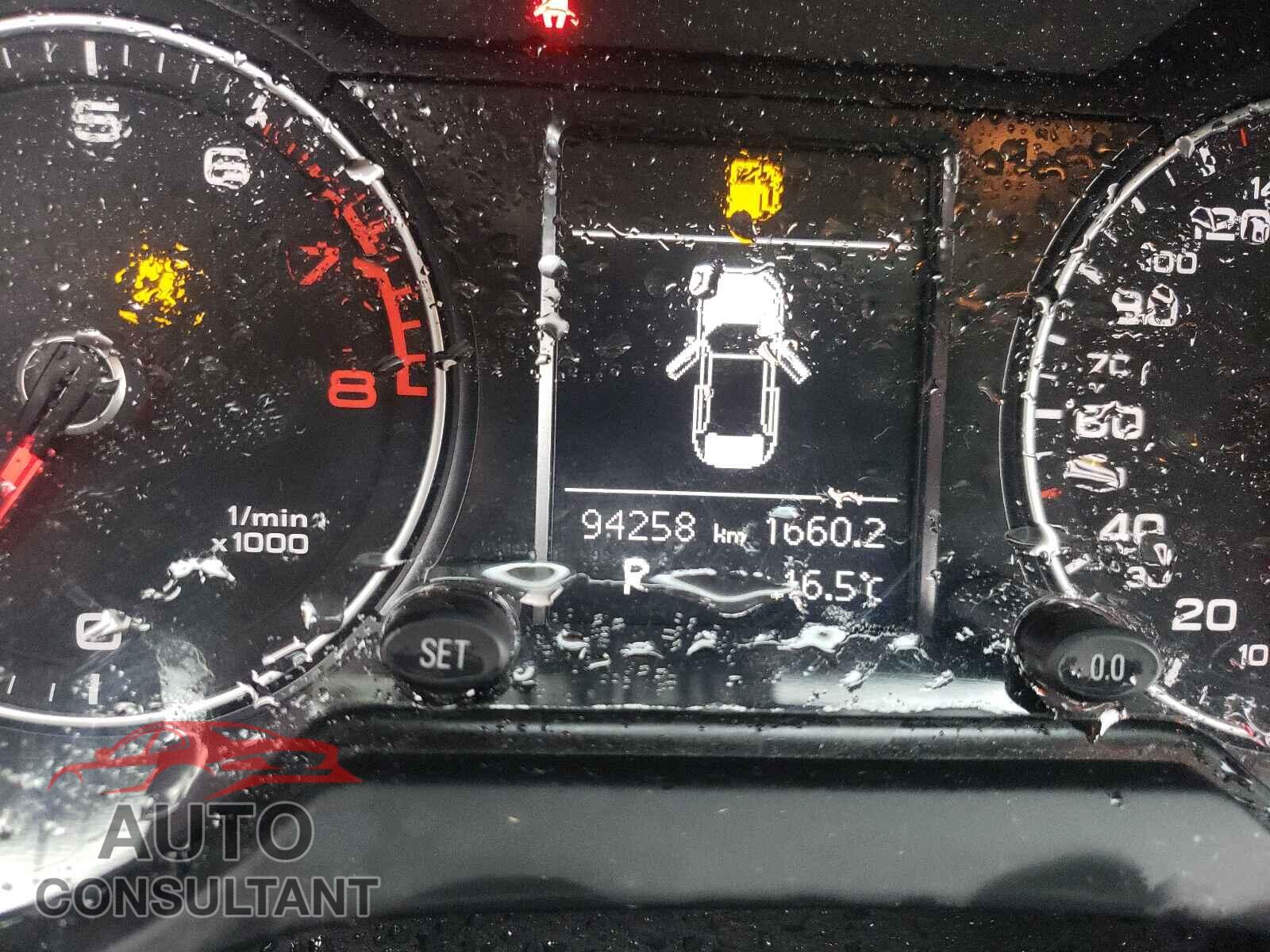 AUDI Q5 2016 - WA1C2AFP4GA109903