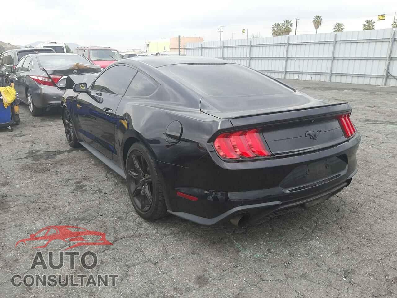 FORD MUSTANG 2018 - 1FA6P8TH7J5159890