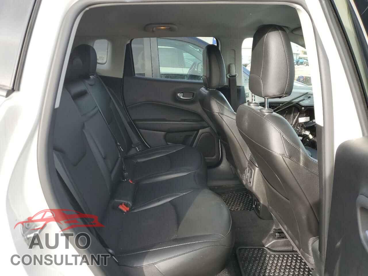 JEEP COMPASS 2020 - 3C4NJDBB9LT151709