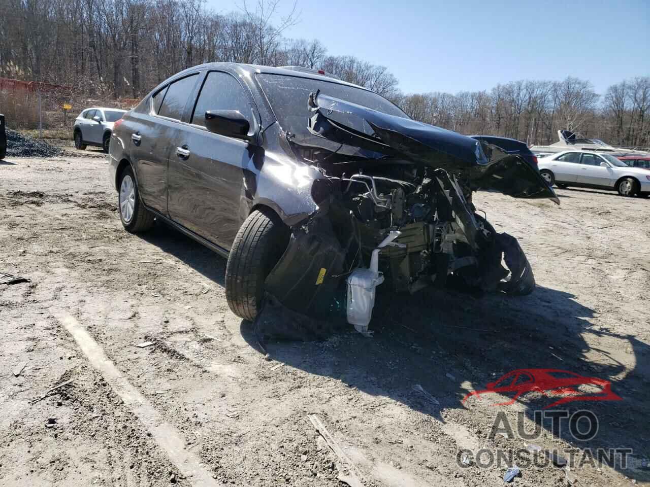 NISSAN VERSA 2019 - 3N1CN7APXKL835051