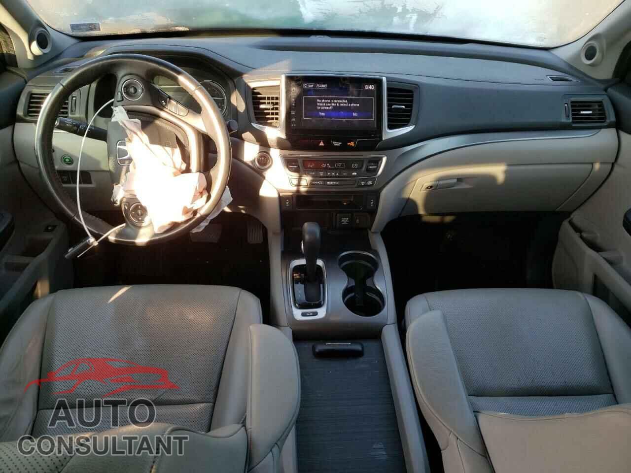 HONDA RIDGELINE 2019 - 5FPYK3F60KB005222