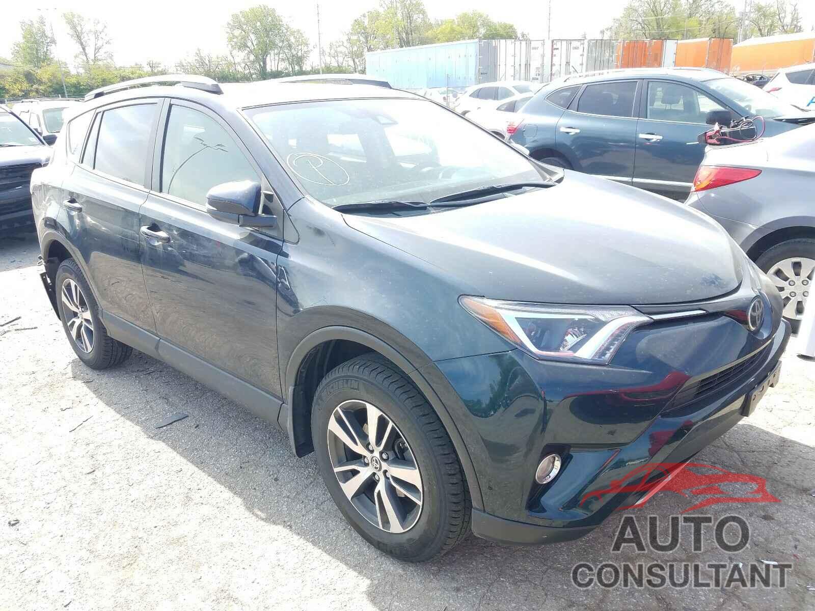 TOYOTA RAV4 2017 - JTMRFREVXHJ131733