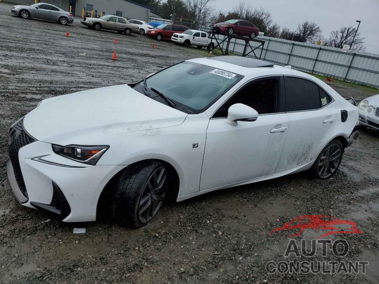 LEXUS IS 2018 - JTHBA1D21J5072836