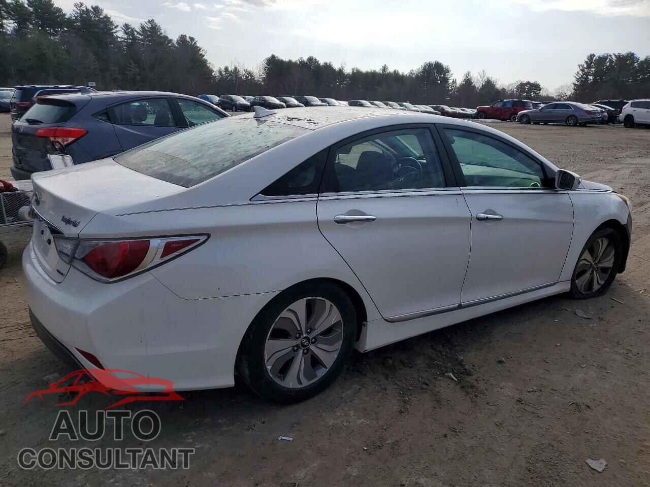 HYUNDAI SONATA 2013 - KMHEC4A47DA086036
