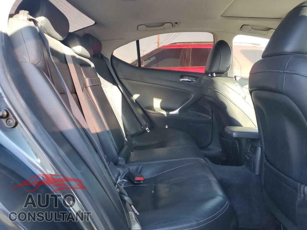LEXUS IS 2009 - JTHBK262X95102685