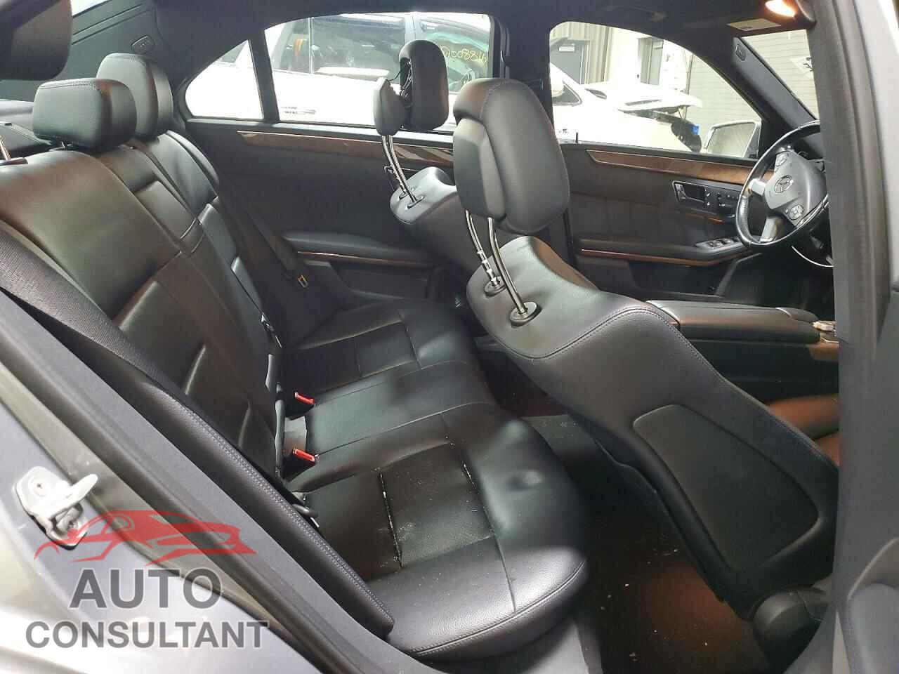 MERCEDES-BENZ E-CLASS 2011 - WDDHF8HB2BA486013